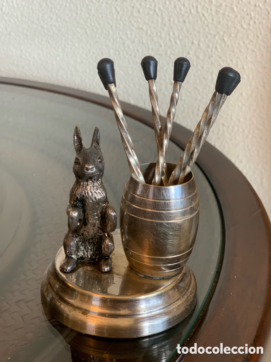 Antig&uuml;edades: Set vintage de portapinchos con conejo | 6 pinchos met&aacute;licos