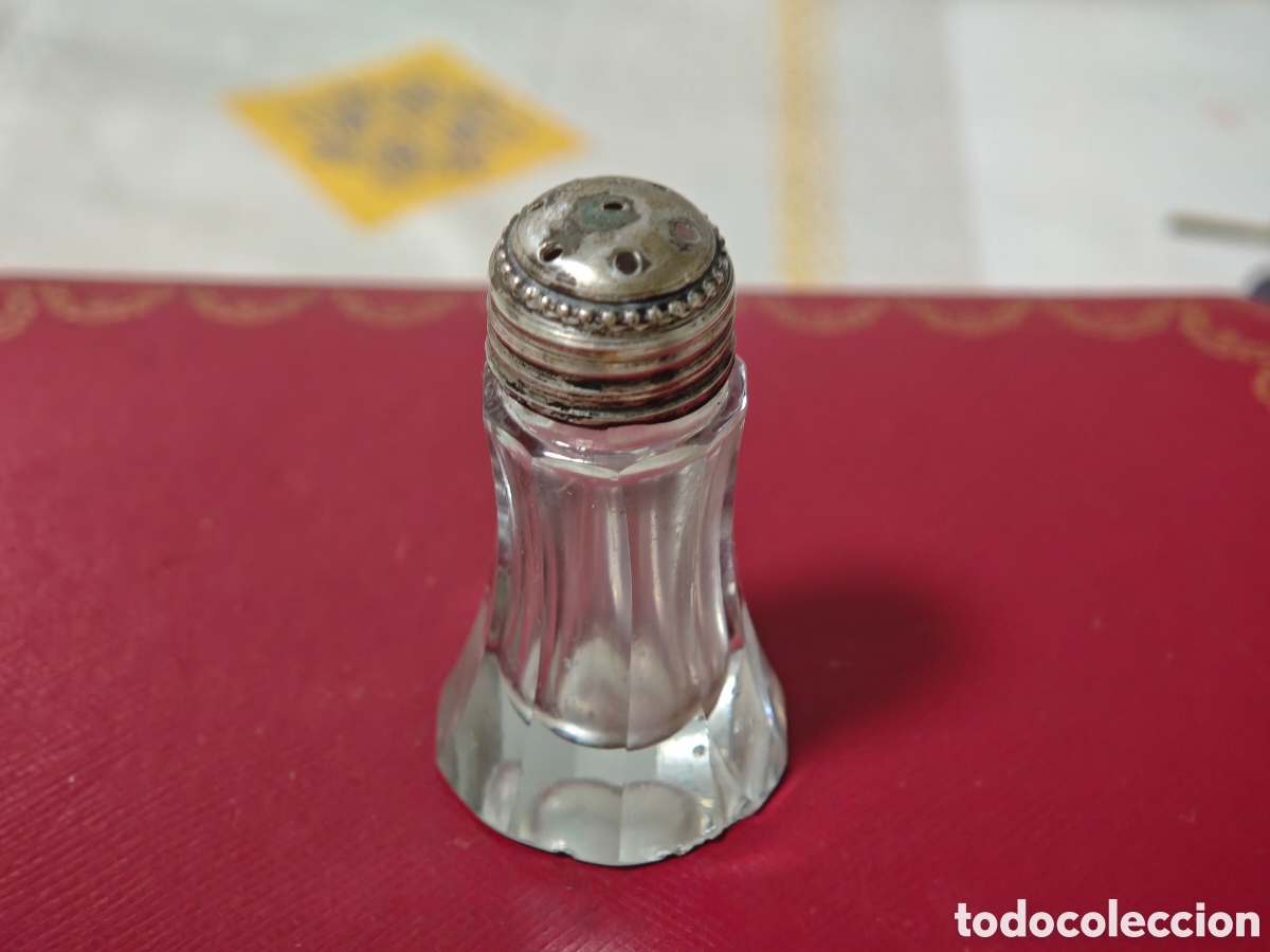 Antig&uuml;edades: Salero en cristal y plata de ley - Foto 2