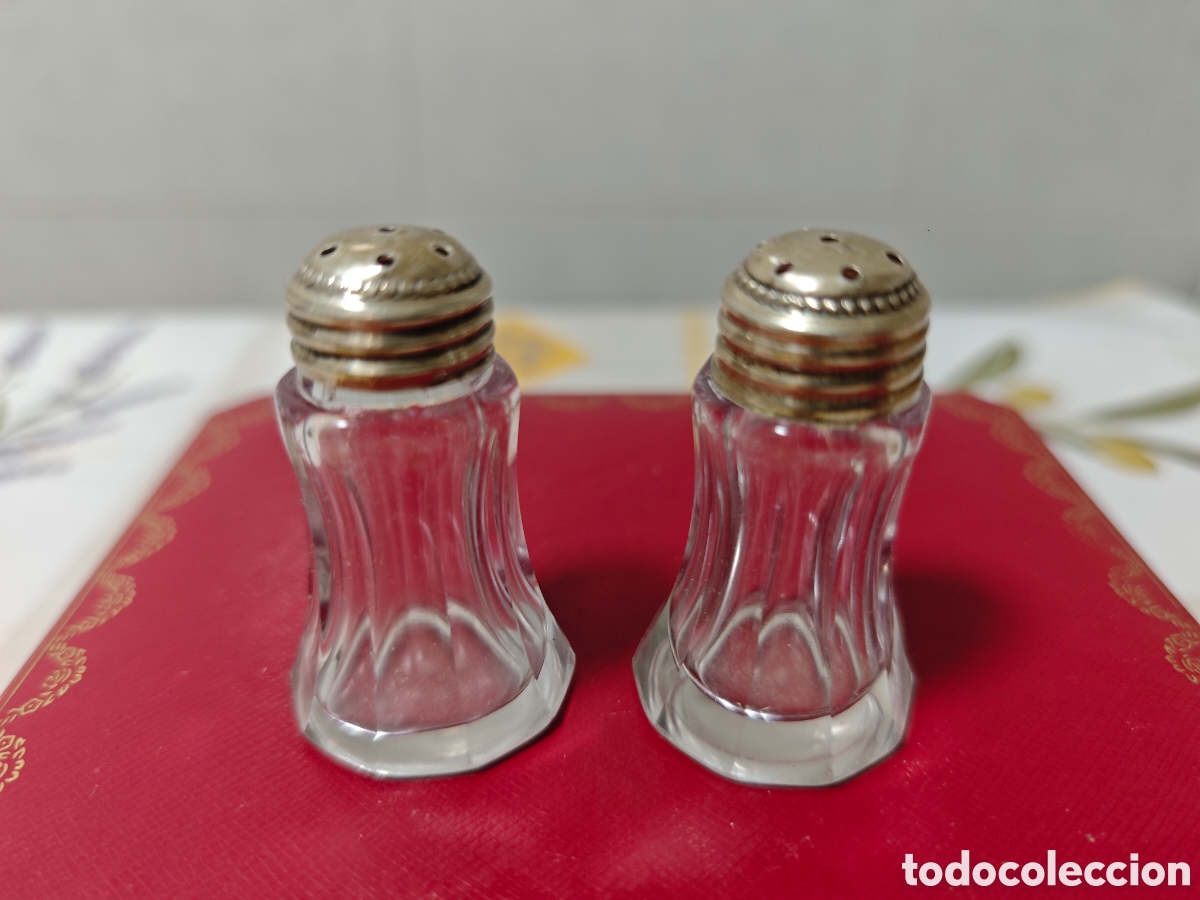 Antig&uuml;edades: Dos aleros en plata de ley y cristal