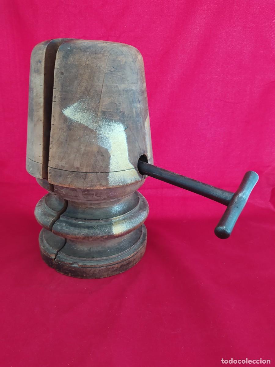 Antig&uuml;edades: ENSANCHADOR DE SOMBREROS (30'S) HORMA SOMBRERERIA TORNILLO MEDIDOR GORRA FORMA