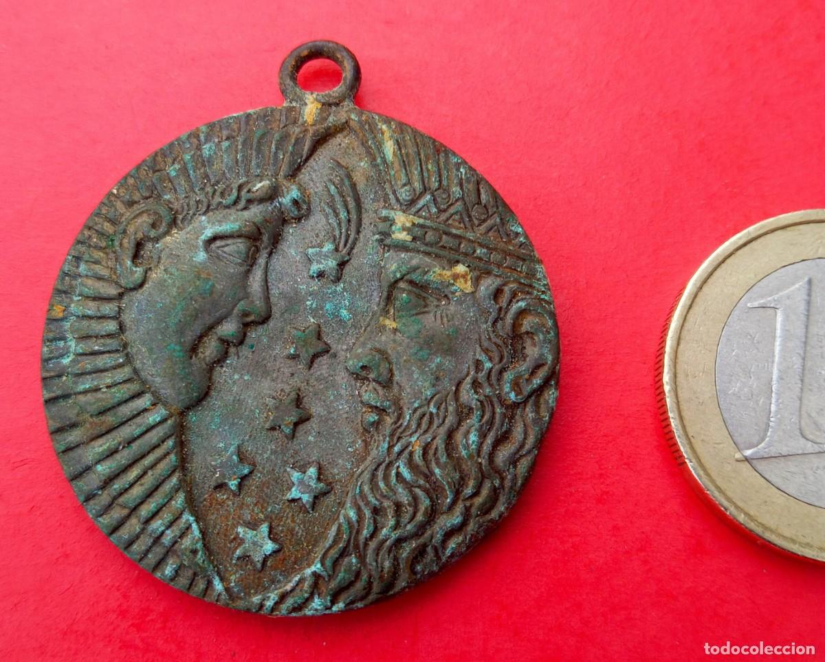 Antig&uuml;edades: Medalla Amuleto Antiguo Talism&aacute;n.