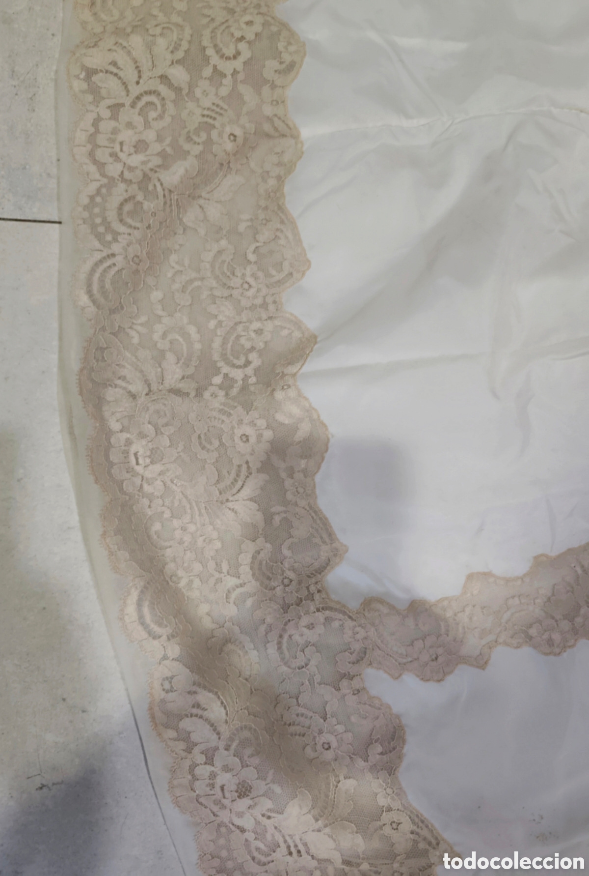 Antig&uuml;edades: Antiguo camis&oacute;n vintage con encaje - Foto 4