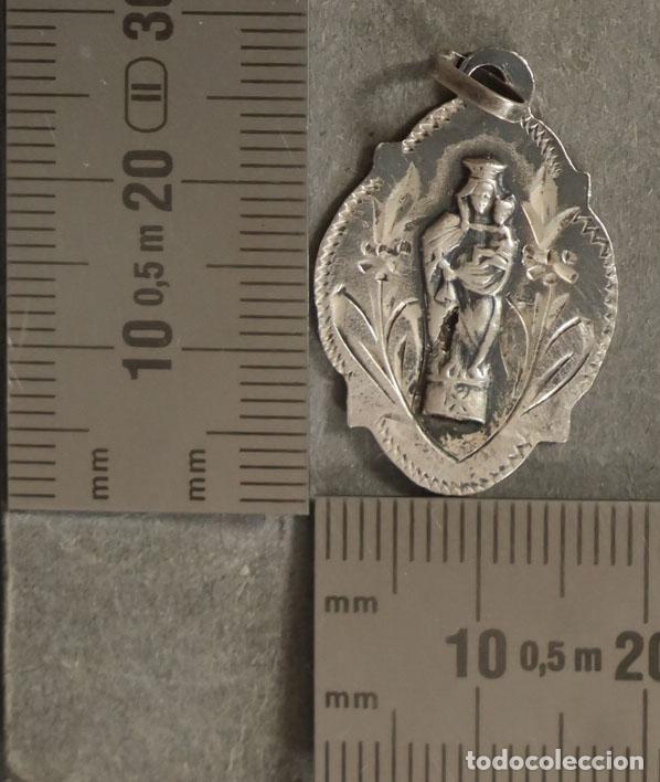 Antig&uuml;edades: MEDALLA. NTRA SRA DEL PILAR. PLATA