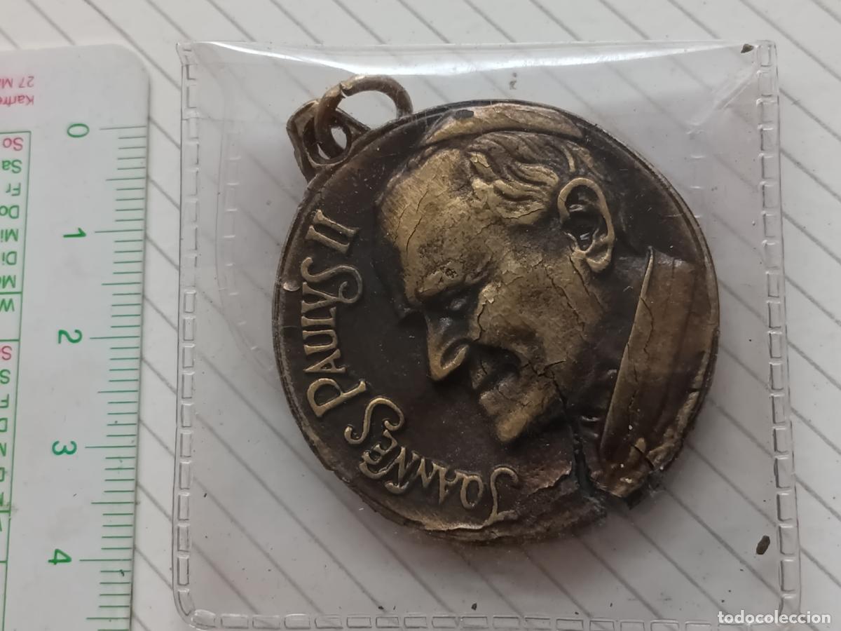 Antig&uuml;edades: Medalla San Ignacio de Loyola y Juan Pablo II