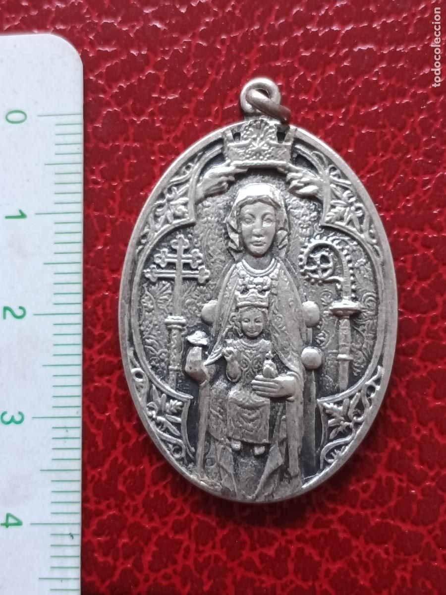 Antig&uuml;edades: MEDALLA DE LA CORONACION DE LA VIRGEN DE ESTIBALIZ (ALAVA). VITORIA. 1923 PLATA CONTRASTADA DE 800