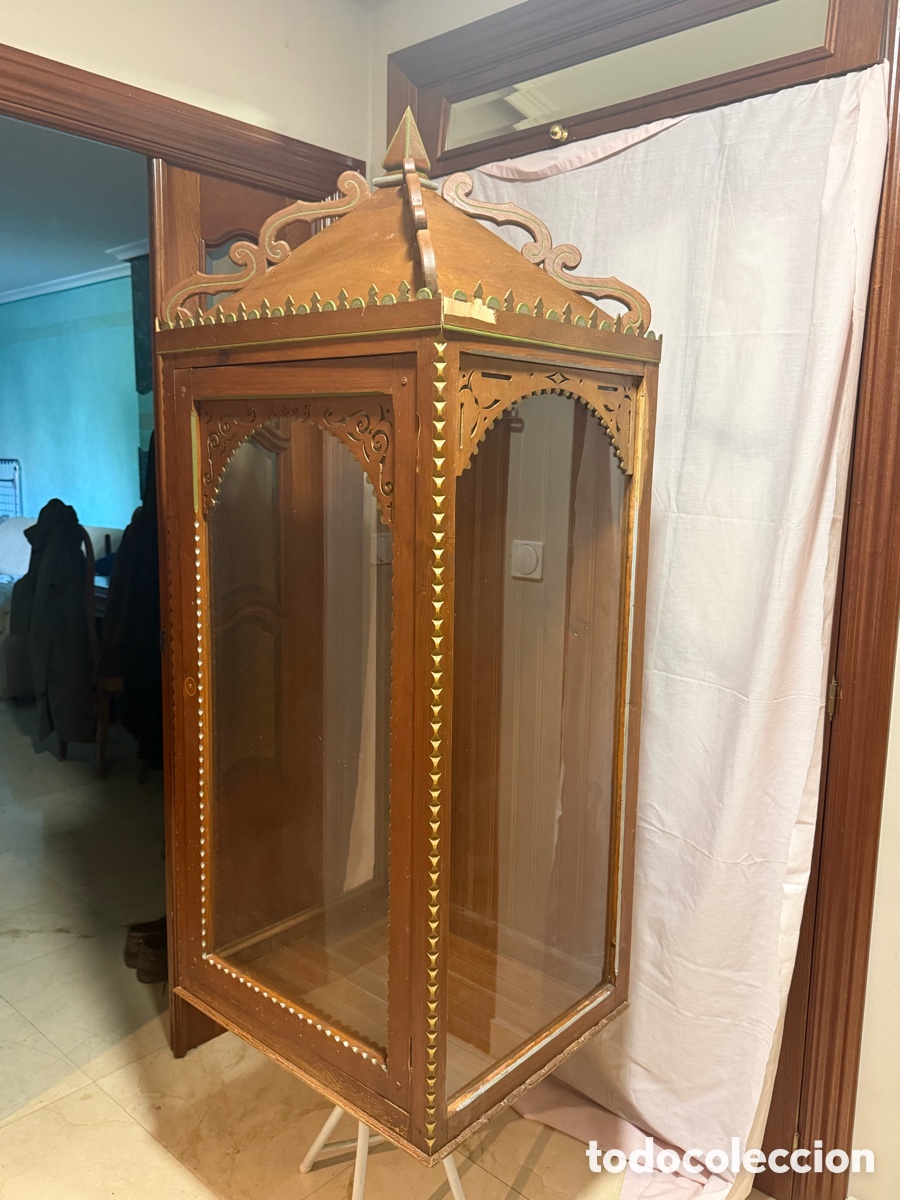 Antig&uuml;edades: Antigua capilla vitrina - Foto 4