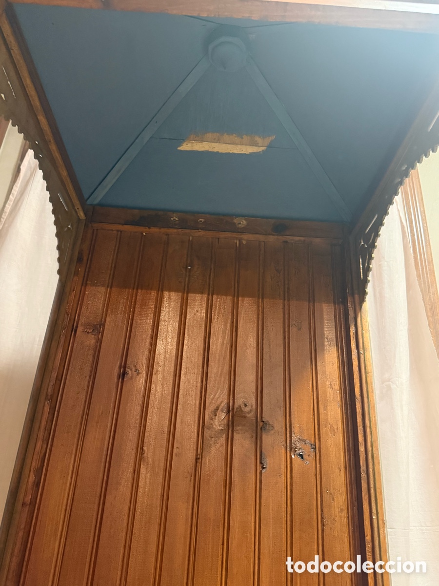 Antig&uuml;edades: Antigua capilla vitrina - Foto 9