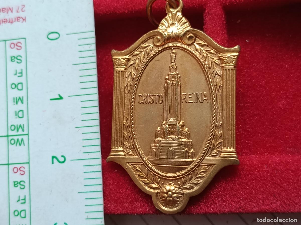 Antig&uuml;edades: MEDALLA BILBAO. RECUERDO DEL MONUMENTO AL SAGRADO CORAZON. 1926