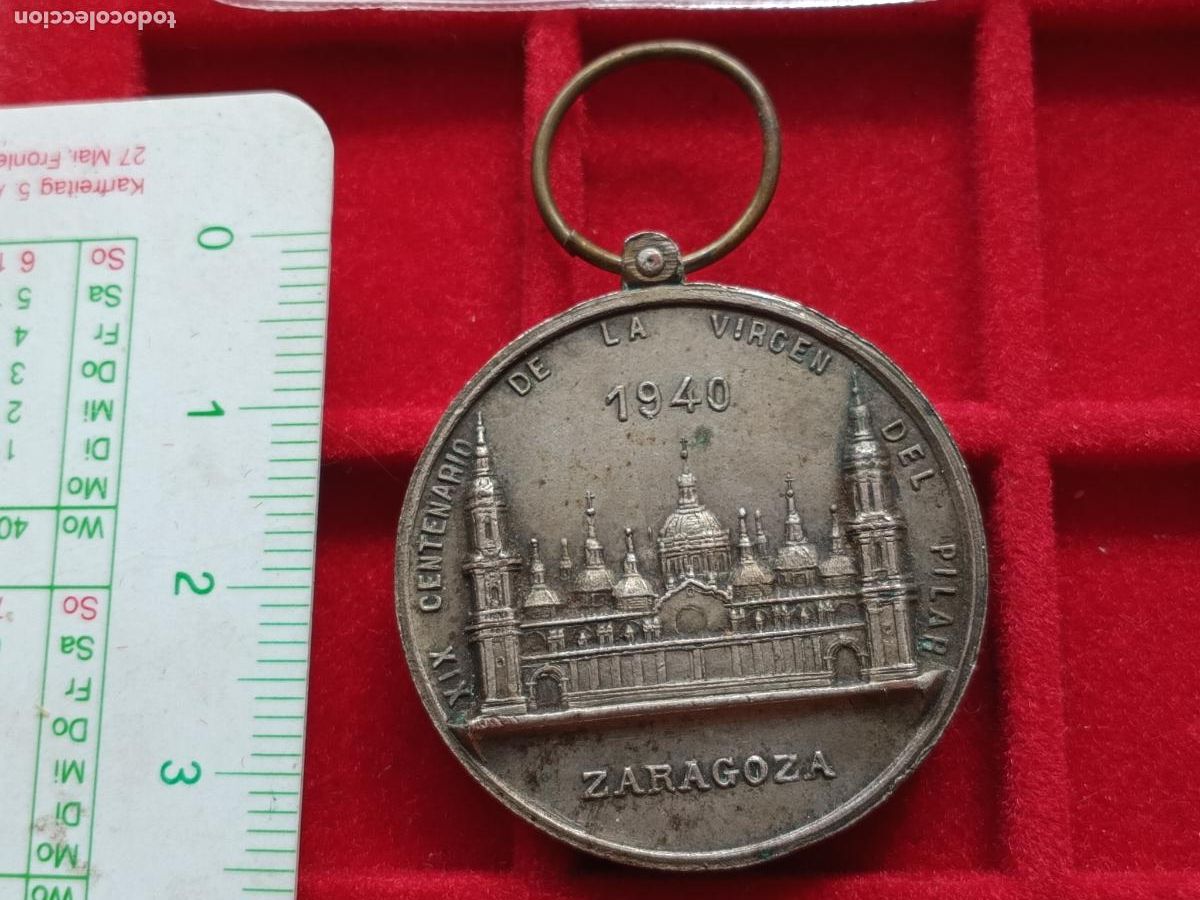 Antig&uuml;edades: ANTIGUA MEDALLA RELIGIOSA XIX CENTENARIO VIRGEN DEL PILAR ZARAGOZA