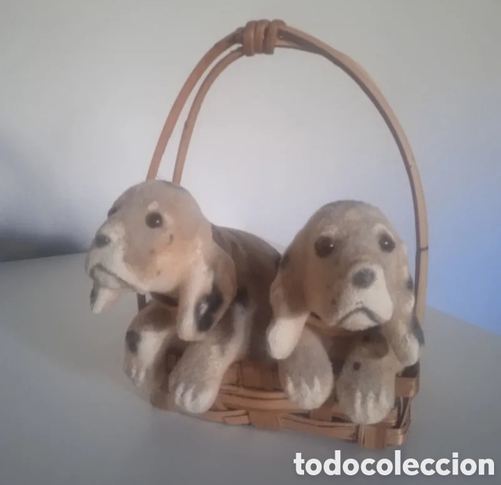 Antig&uuml;edades: Antiguos perros con cabeza basculante