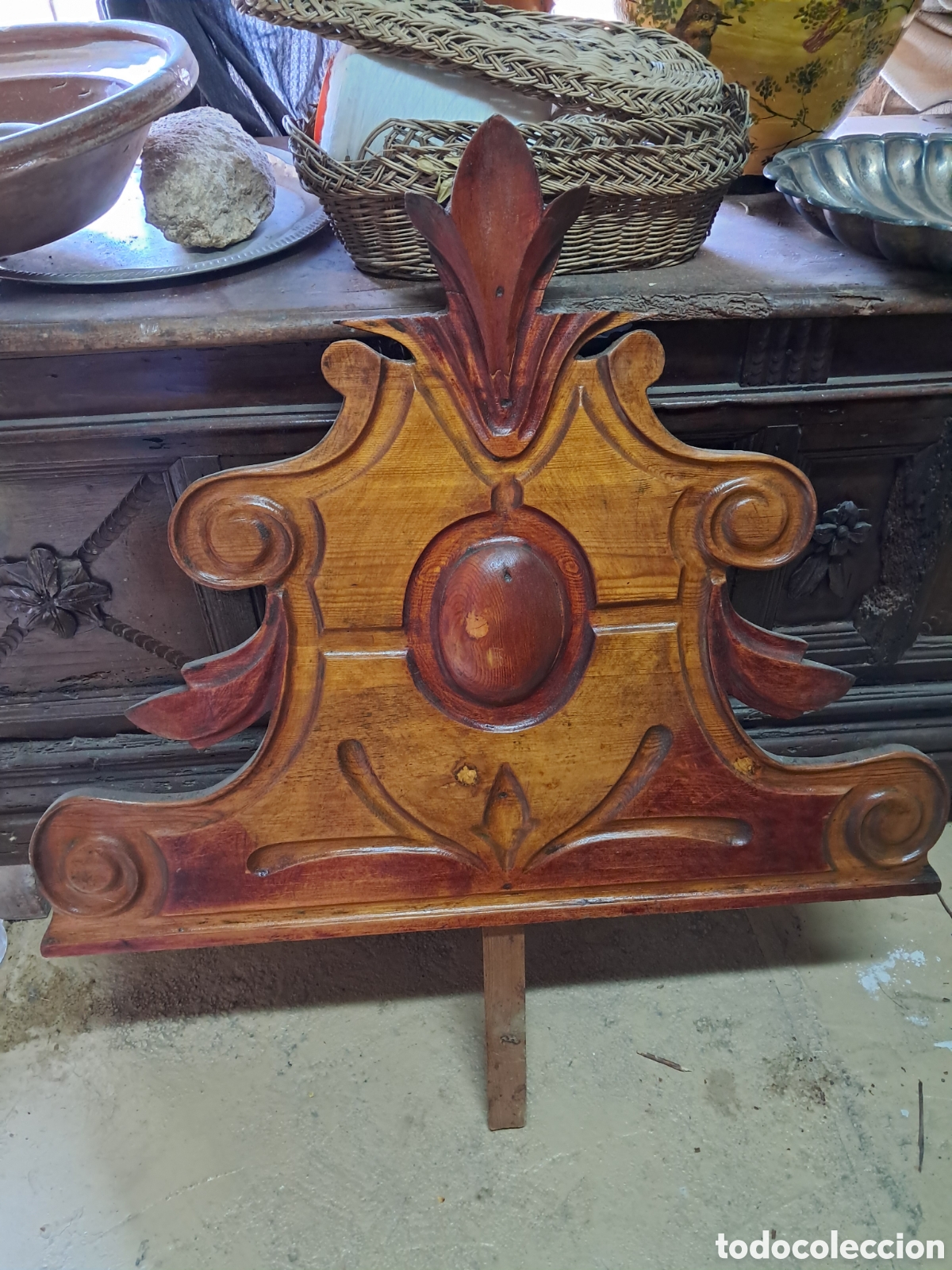 Antig&uuml;edades: Cresta o copete de cama o espejo