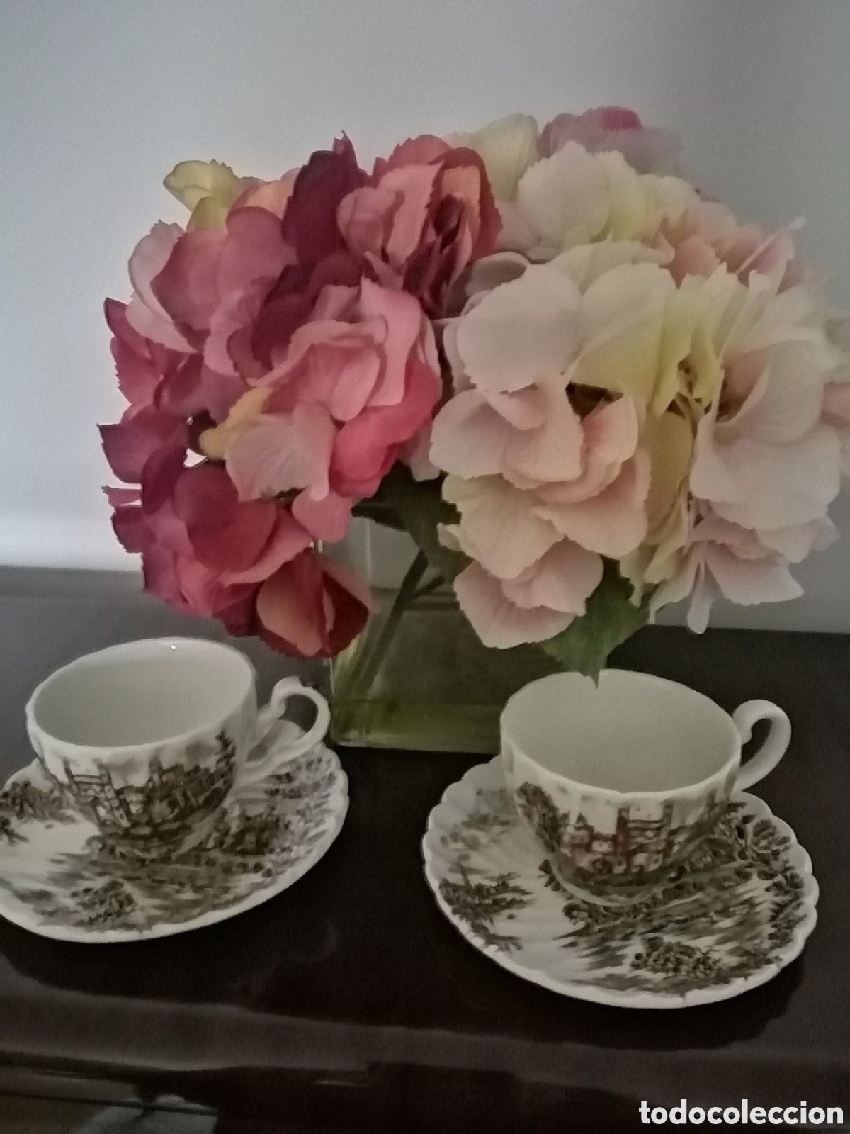 Antig&uuml;edades: Par de tazas de cafe porcelana inglesa