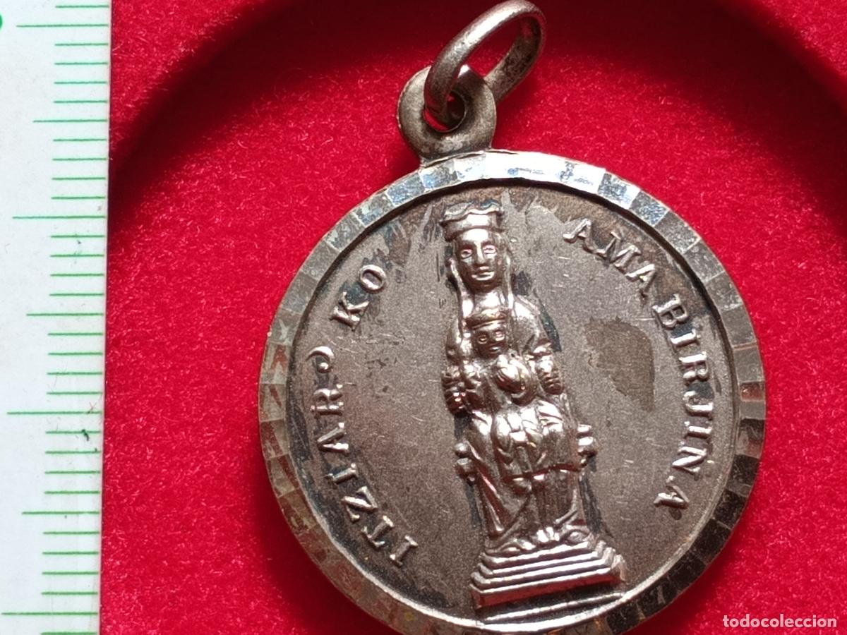Antig&uuml;edades: Medalla religiosa. Virgen de Itziar Deva