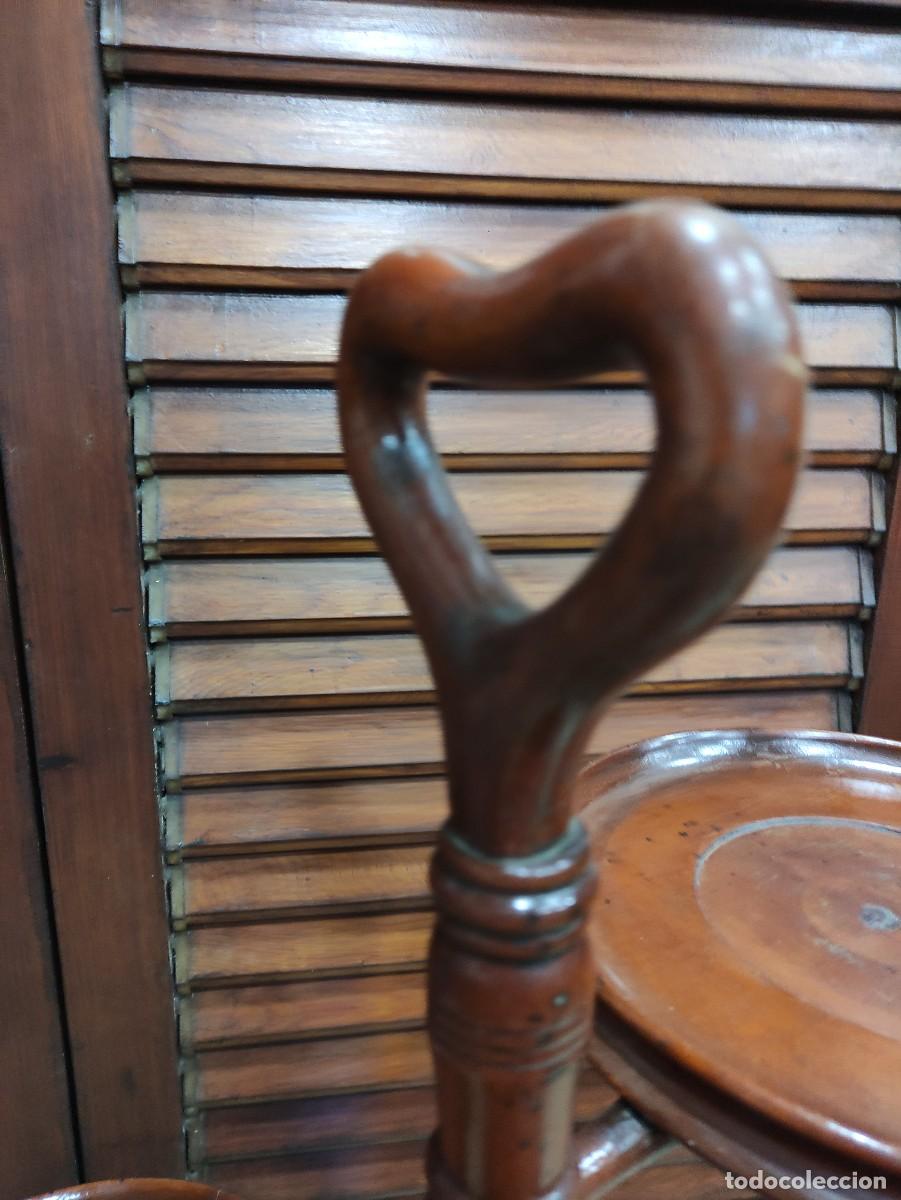 Antig&uuml;edades: Mesita macetero Madeleine - Foto 7