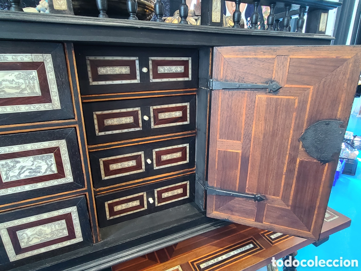 Antig&uuml;edades: Bargue&ntilde;o estilo italiano con mesa - Foto 6