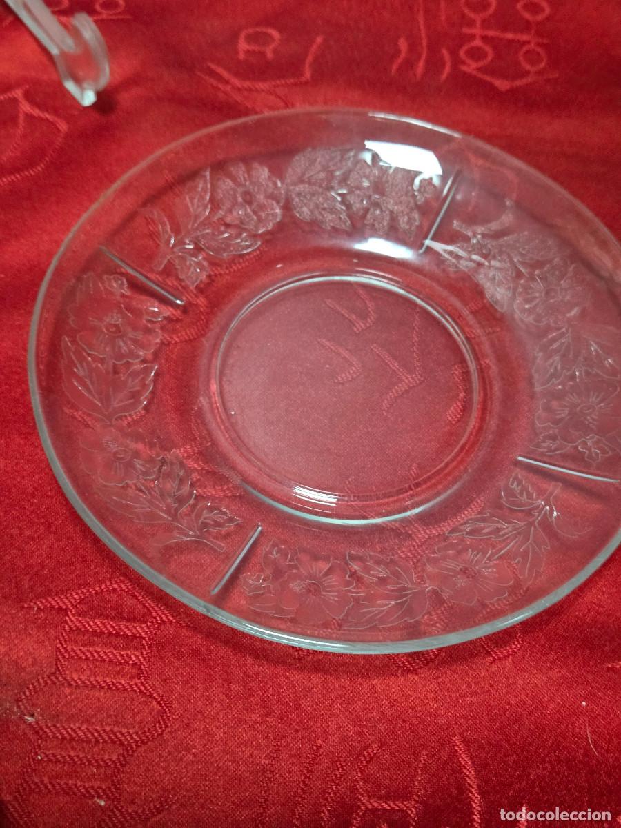 Antig&uuml;edades: plato de cristal vintage