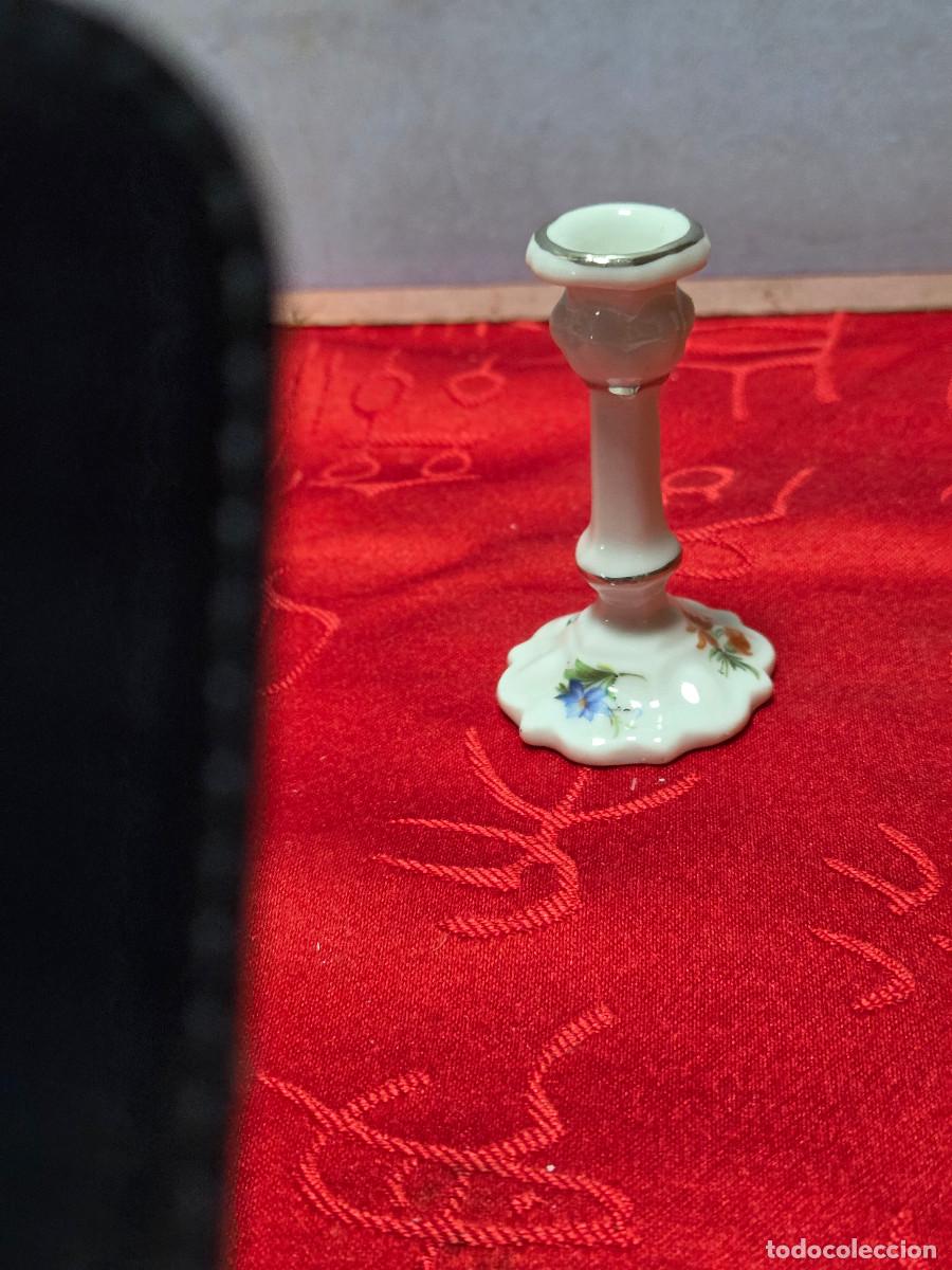 Antig&uuml;edades: mini candelabro de porcelana