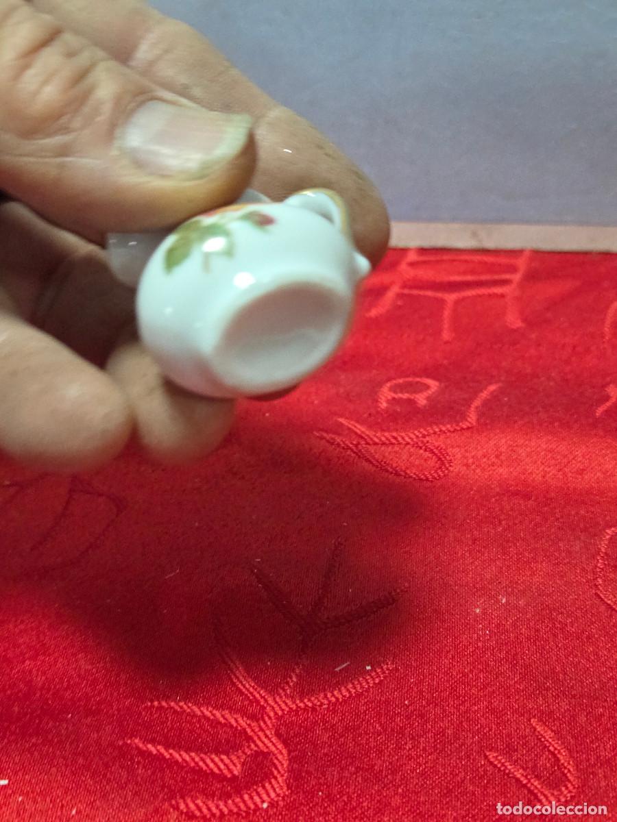 Antig&uuml;edades: mini jarra de porcelana - Foto 3