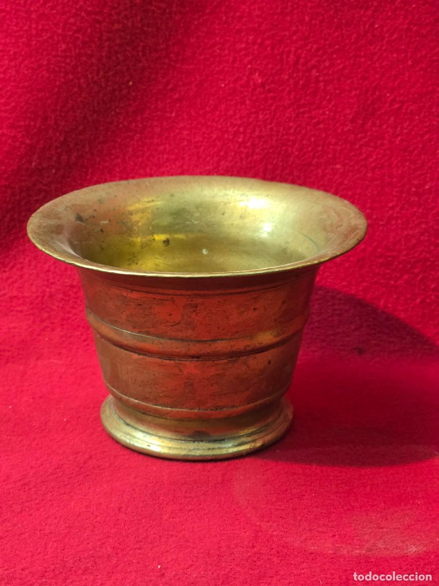 Antig&uuml;edades: MORTERO ANTIGUO , ALMIREZ DE BRONCE.