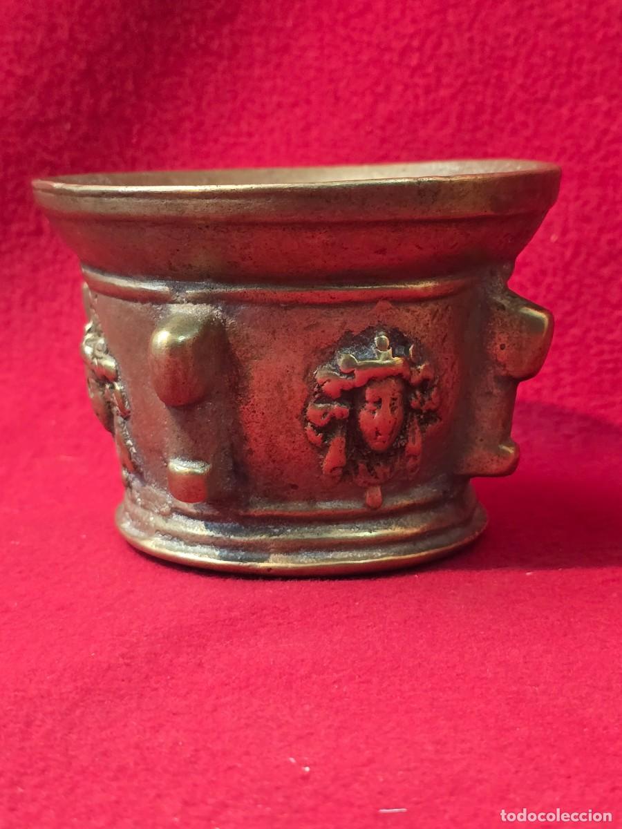 Antig&uuml;edades: MORTERO ANTIGUO , ALMIREZ DE BRONCE.