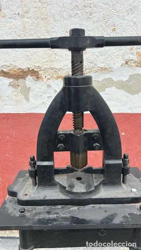 Antig&uuml;edades: Expectacular prensa de Antonio Caro C&oacute;rdoba para trabajos de joyer&iacute;a antigua