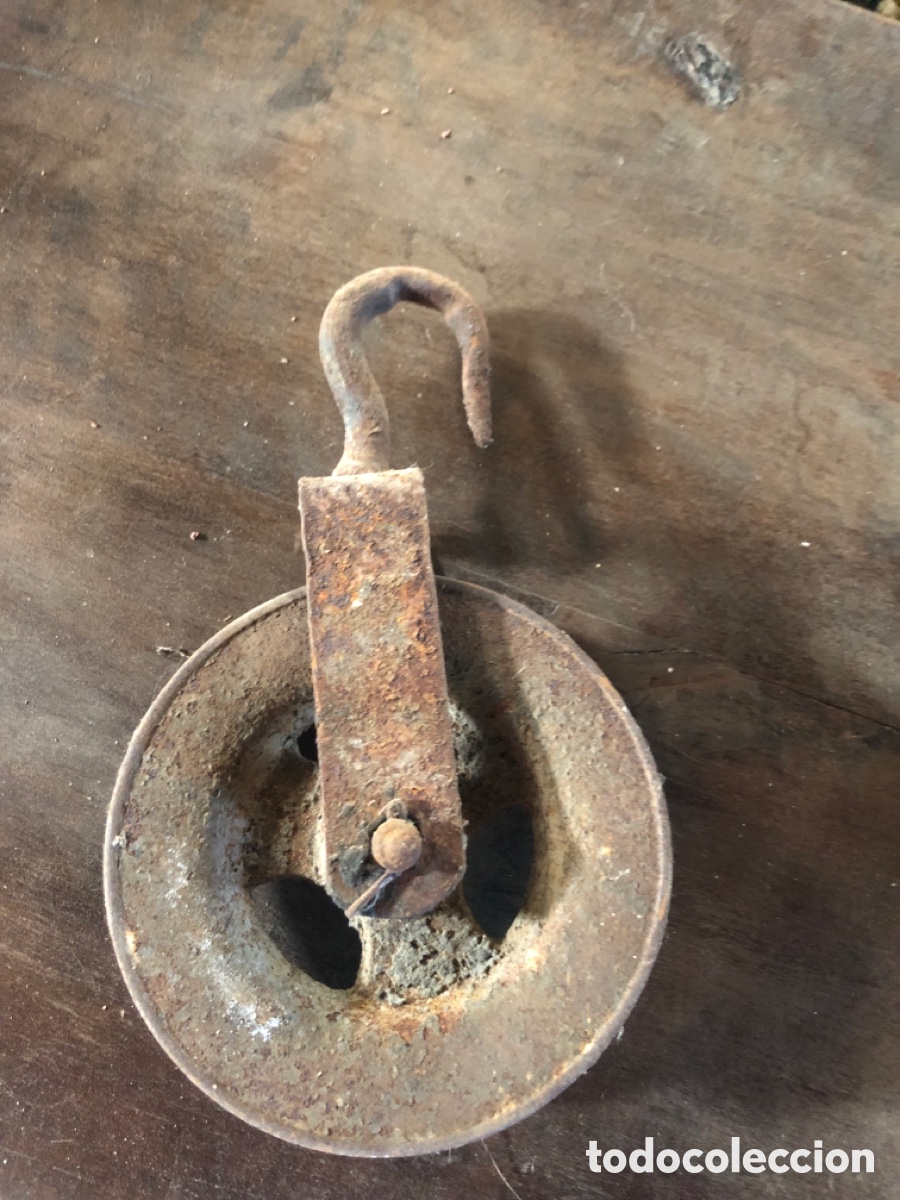 Antig&uuml;edades: Antigua polea garrucha hierro fundido forja industrial noria pozo mina s. XIX-XX