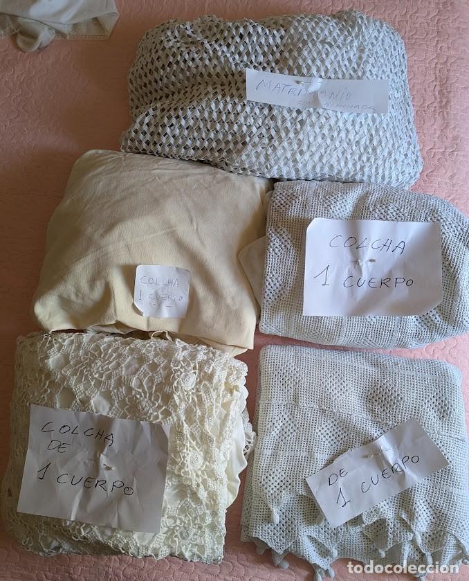 Antig&uuml;edades: COLCHAS ANTIGUAS - LOTE