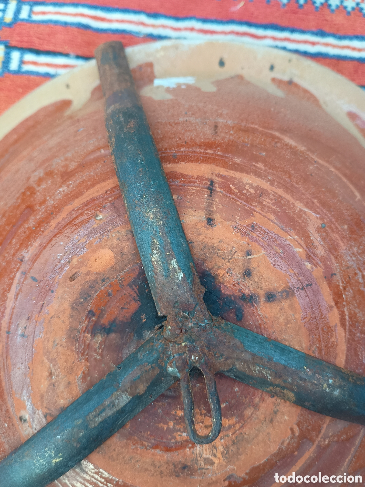 Antig&uuml;edades: Plato de barro cer&aacute;mica popular - Foto 7