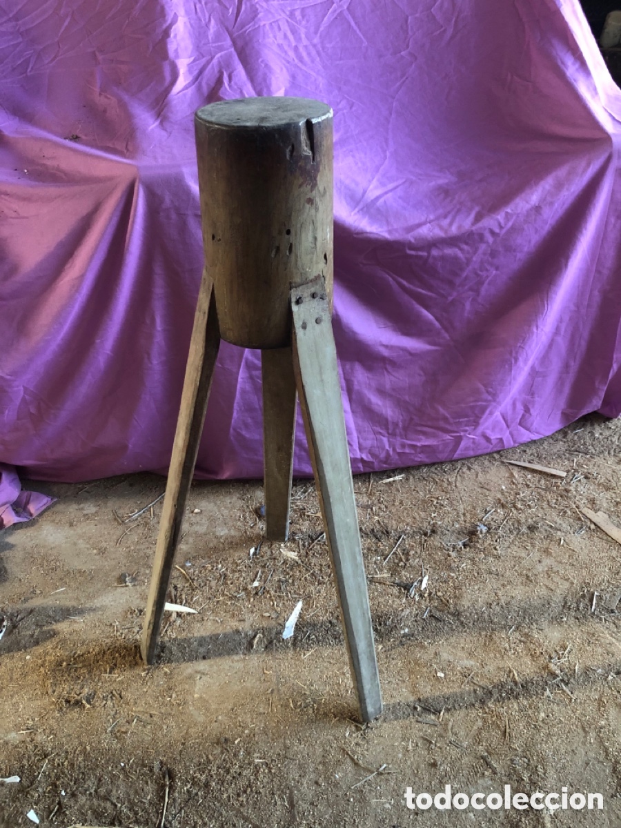 Antig&uuml;edades: ANTIGUO TAJO DE MADERA