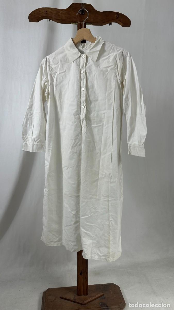 Antig&uuml;edades: Antigua camisa blanca