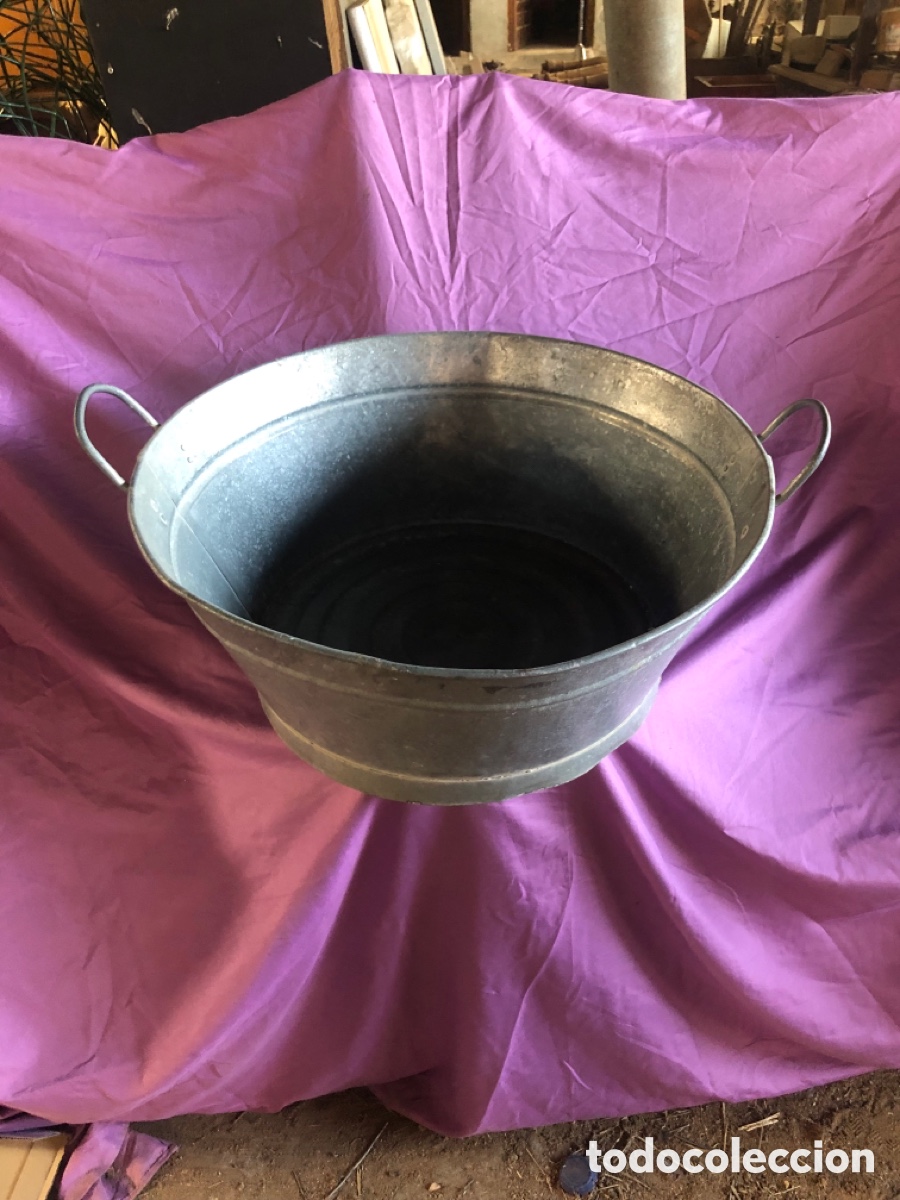 Antig&uuml;edades: BARRE&Ntilde;O DE ZINC ANTIGUO