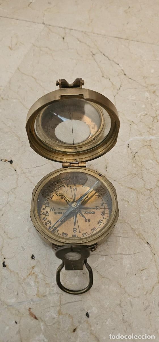 Antig&uuml;edades: Preciosa brujula bolsillo bronce antigua militar