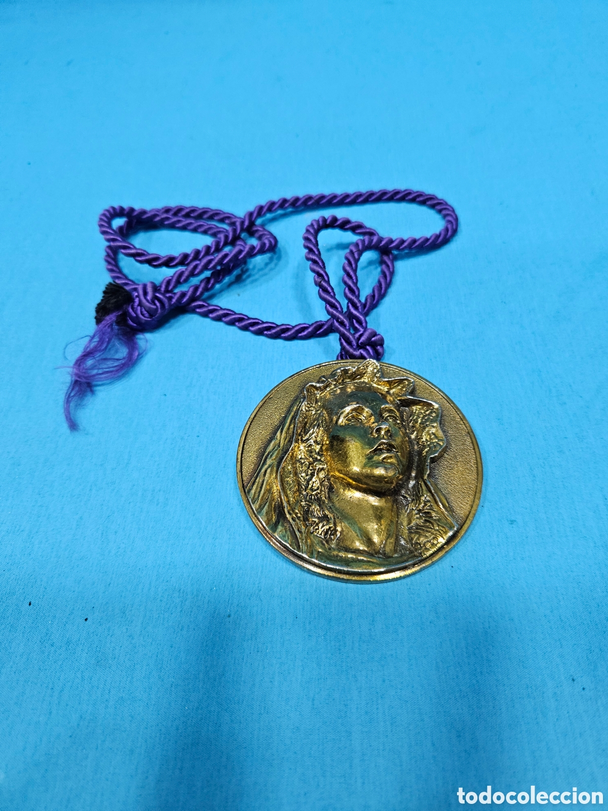 Antig&uuml;edades: MEDALLA O MEDALLON PASO BLANCO DE LORCA. VIRGEN DE LA AMARGURA. 160 GR SIN CONTAR EL CORDON