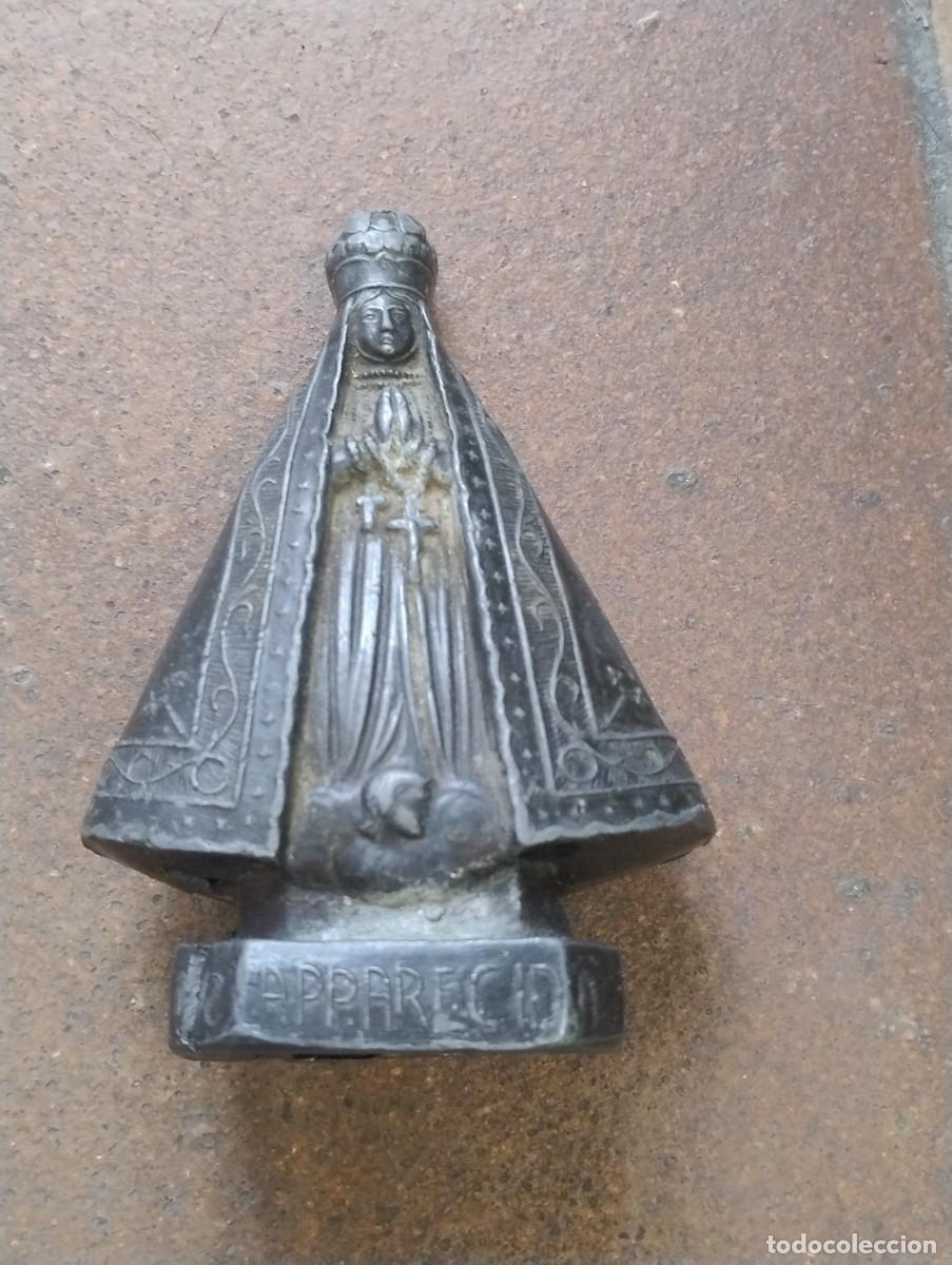 Antig&uuml;edades: Antigua figura en esta&ntilde;o de Nuestra Se&ntilde;ora de la Concepci&oacute;n Aparecida