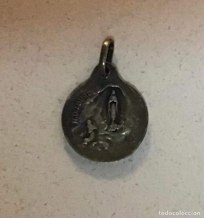 Antig&uuml;edades: MEDALLA DE LURDES, PLATA