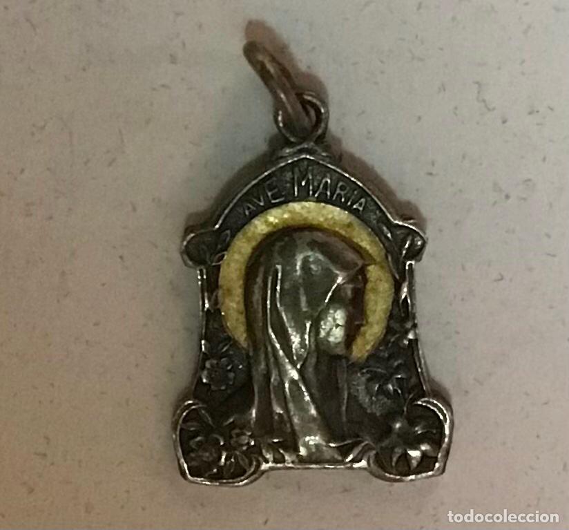 Antig&uuml;edades: MEDALLA DE VIRGEN MAR&Iacute;A Y LURDES, PLATA
