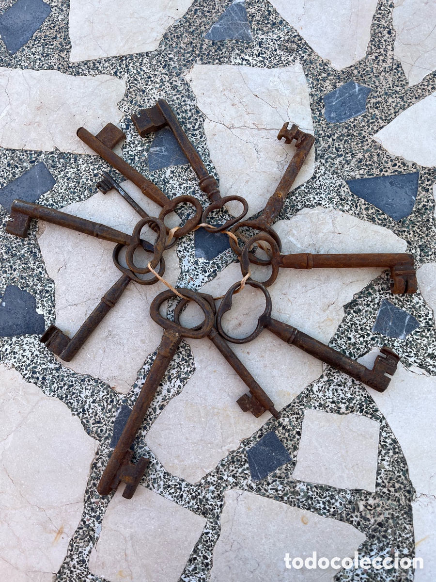 Antig&uuml;edades: Magn&iacute;fico lote llaves antiguas