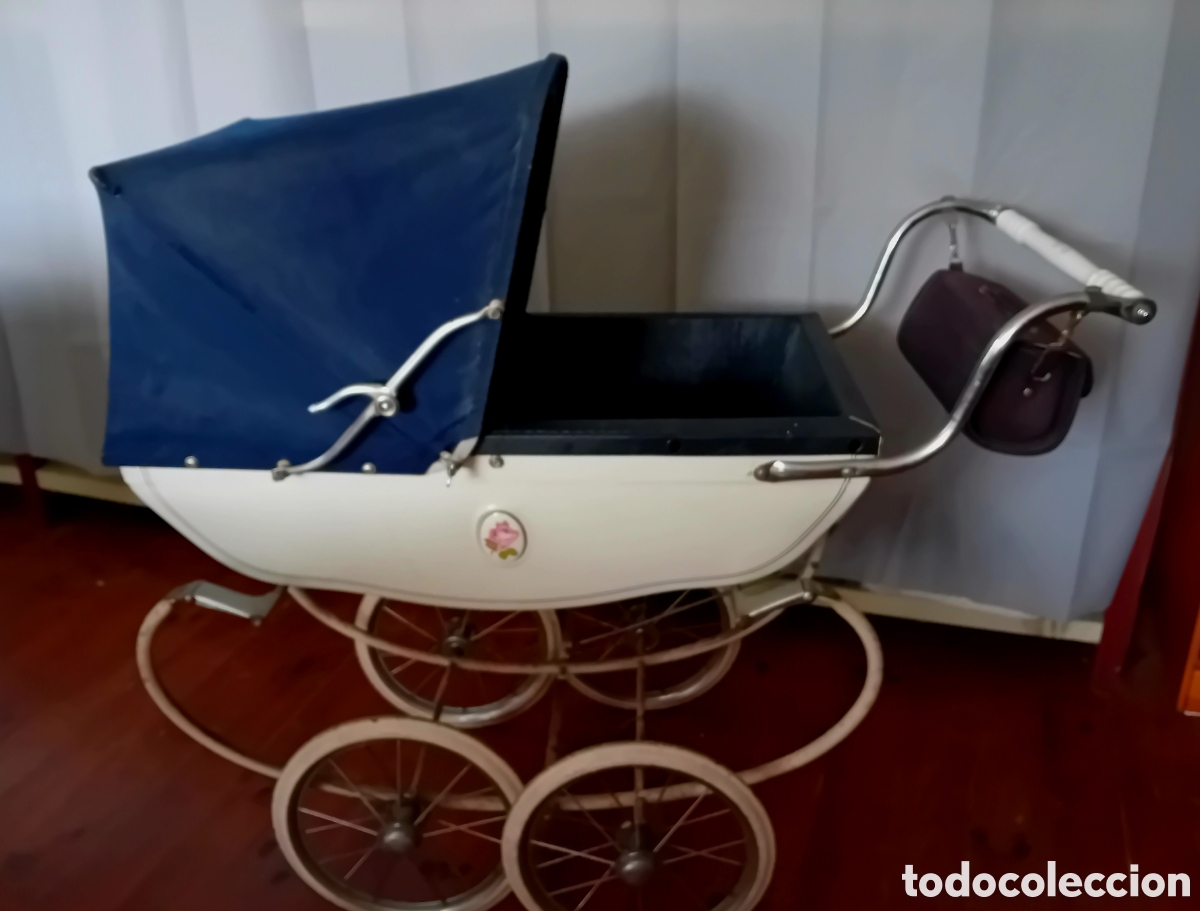Antig&uuml;edades: Silver Cross. Carrito de beb&eacute; tipo coachbuilt. Made in England. A&ntilde;os 50.