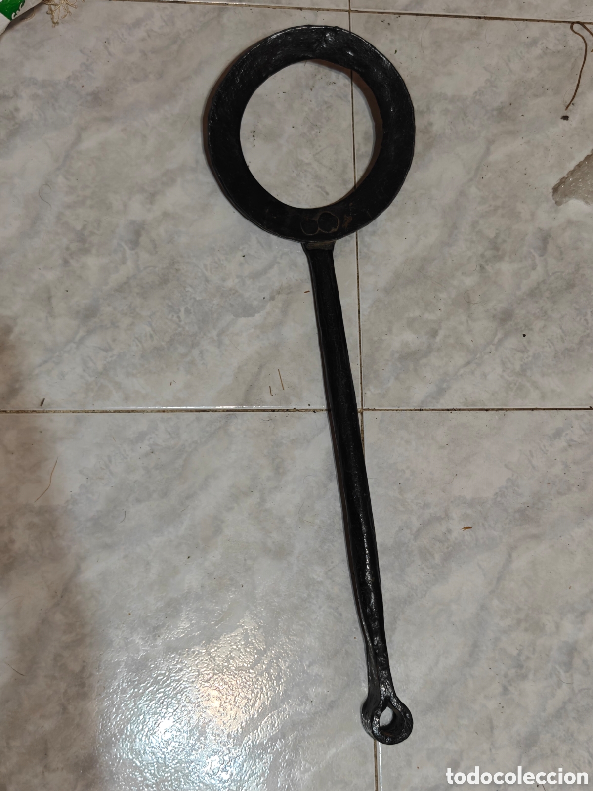 Antig&uuml;edades: Antiguo aro calienta / Soporte para ollas de lumbre - Hierro forjado a mano