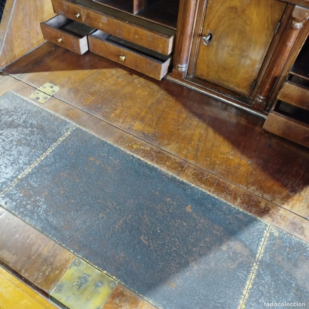 Antig&uuml;edades: ESCRITORIO DE JORGE I CON CABECERA ELEVADA - Foto 10