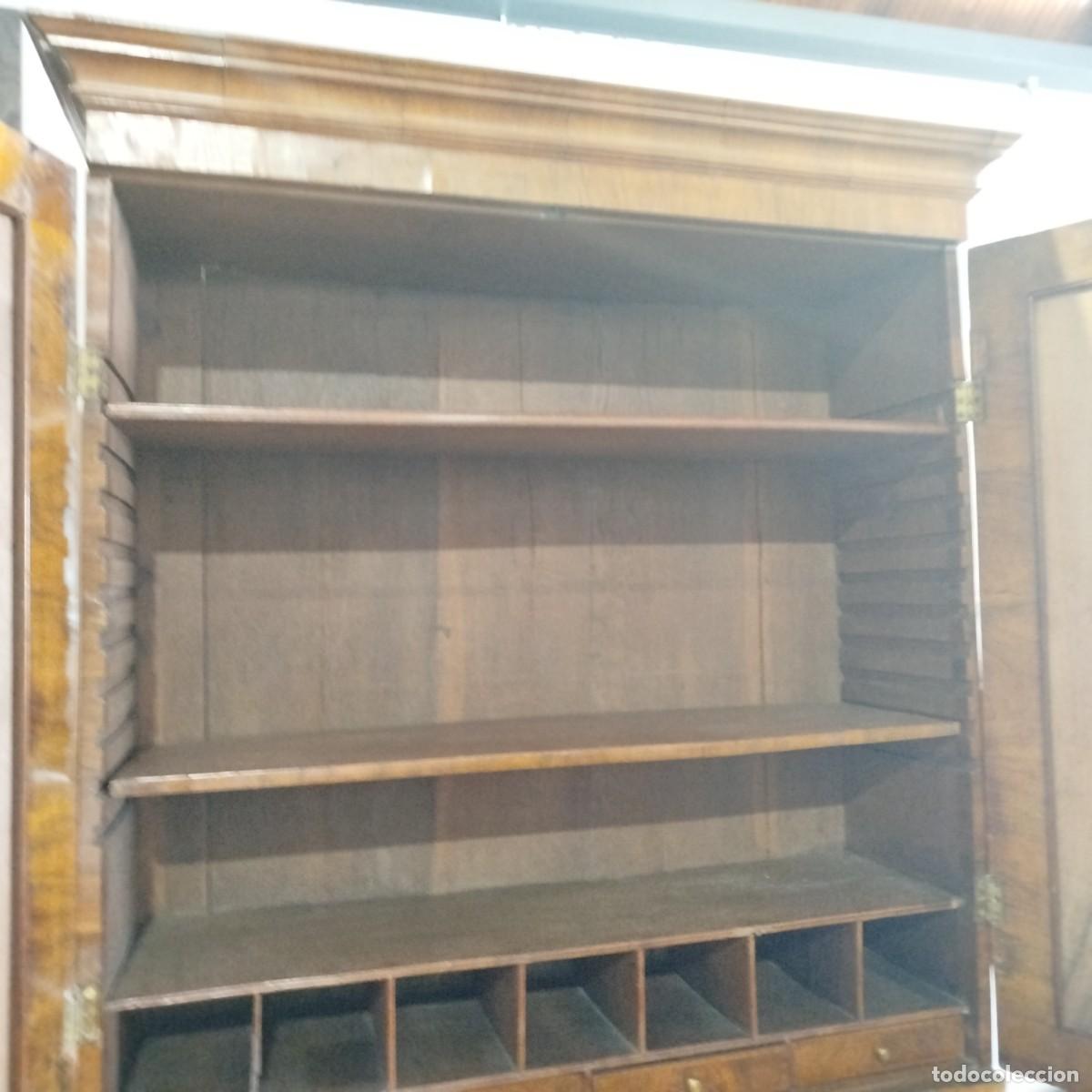 Antig&uuml;edades: ESCRITORIO DE JORGE I CON CABECERA ELEVADA - Foto 15