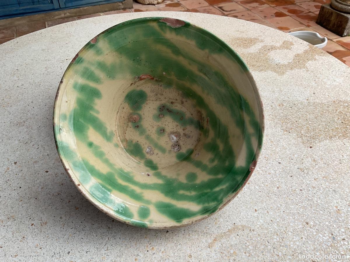 Antig&uuml;edades: Lebrillo de ceramica - Foto 2