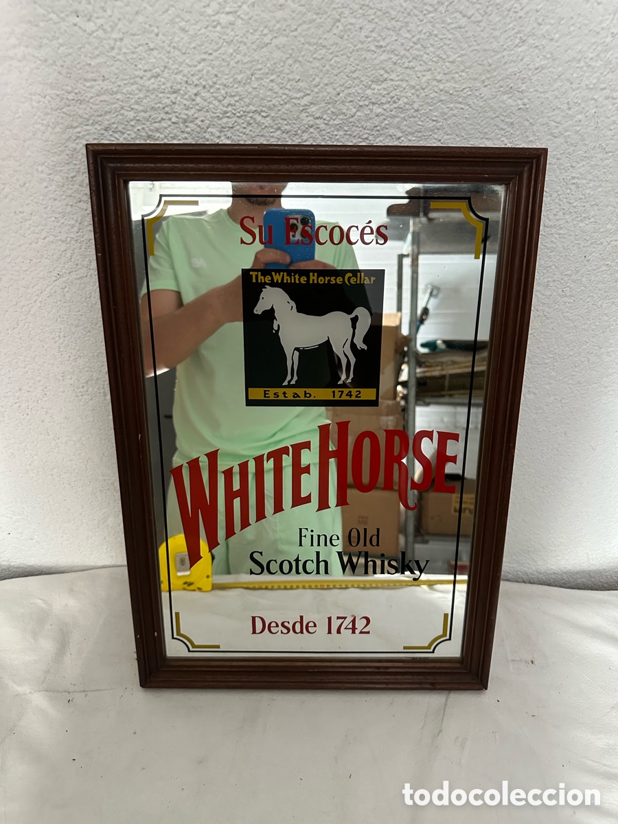 Antig&uuml;edades: espejo decorativo de pared tipo publicidad vintage de la marca White Horse Scotch Whisky
