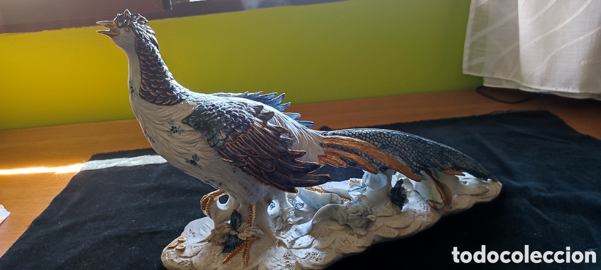 Antig&uuml;edades: Espectacular fais&aacute;n de porcelana Capodimonte del escultor Edoardo Tasca sellada y numerada