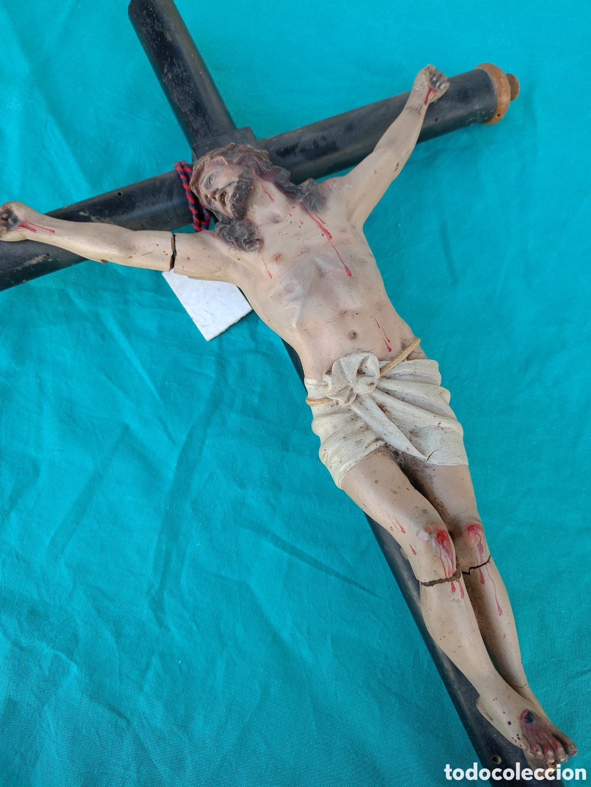 Antig&uuml;edades: ANTIGUO CRUCIFIJO CON CRISTO DE BARRO