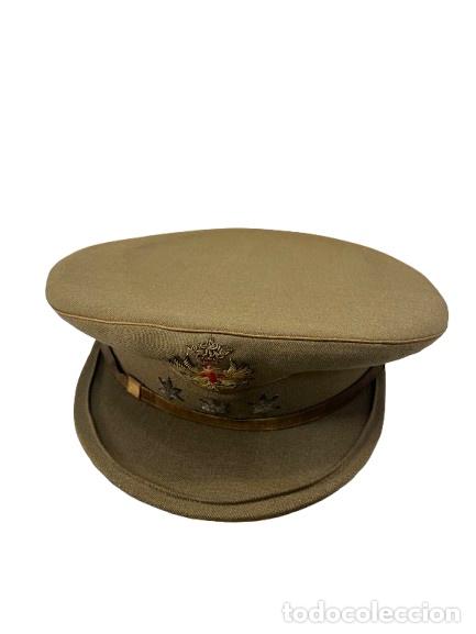Antig&uuml;edades: Gorra Militar de Oficial de Alto Rango