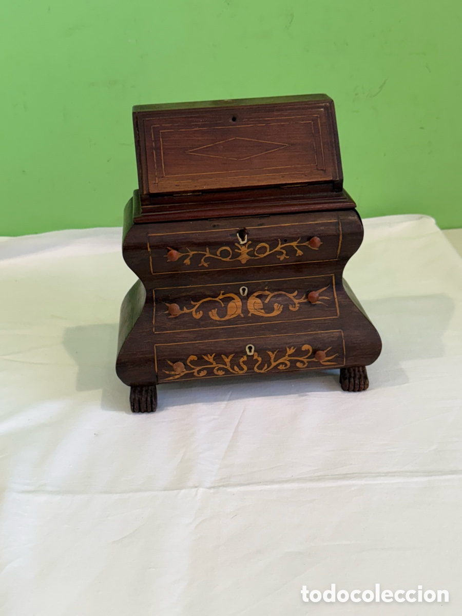 Antig&uuml;edades: Antiguo bargue&ntilde;o joyero de sobremesa madera marqueter&iacute;a escriban&iacute;a cajones SXX 22x20 cm