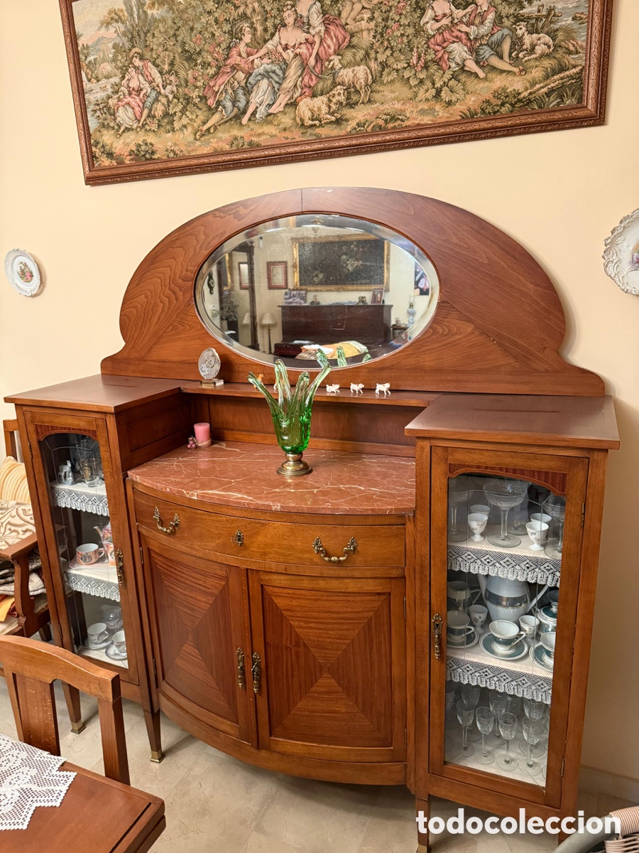 Antig&uuml;edades: Aparador antiguo sal&oacute;n