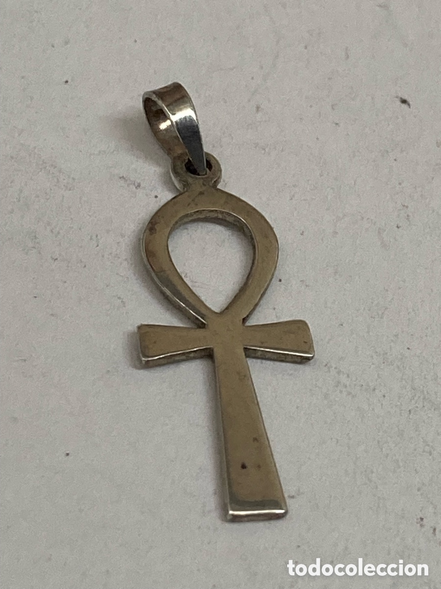 Antig&uuml;edades: Colgante de plata C574 - Foto 1