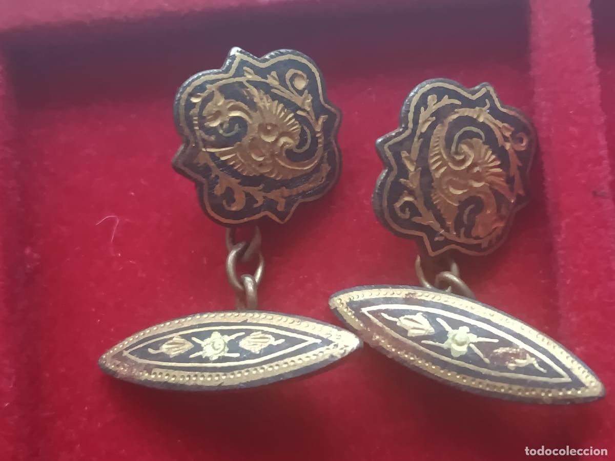 Antig&uuml;edades: Gemelos antiguos. Damasquinado